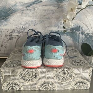 Size 7.5 New Balance sneakers